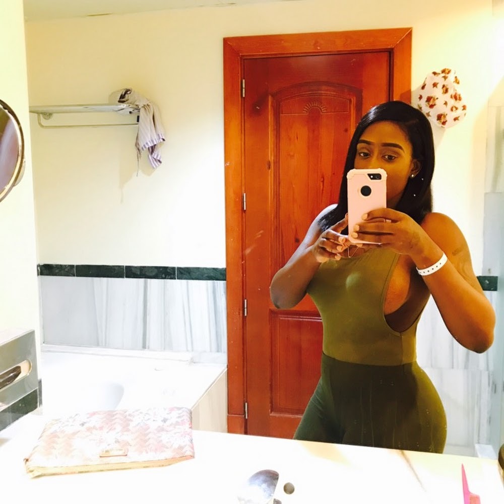 Meet your Posher, Darneshia